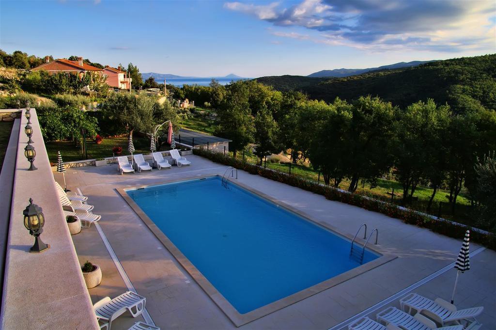 Apartments Villa Venera Labin  Esterno foto